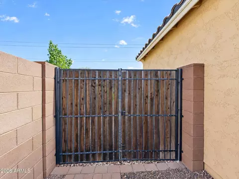 Exterior - 2642 E Hickory St, Gilbert, AZ 85298 photo 17 of 17