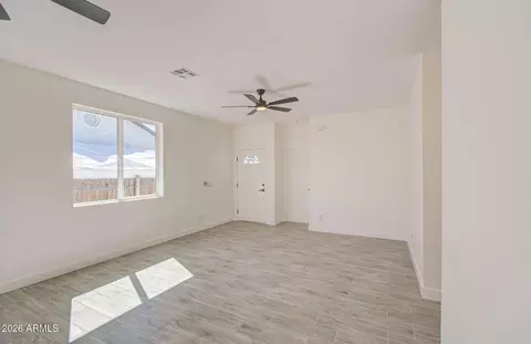 Living - 1523 S Hale Dr, Apache Junction, AZ 85120 photo 1 of 4