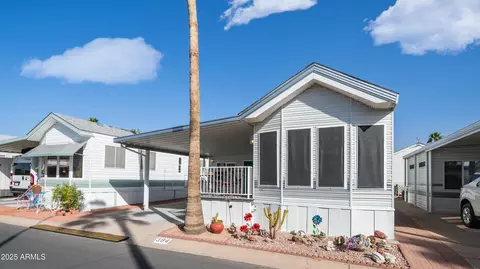 384 Gypsum Dr, Apache Junction, AZ 85119 photo 5