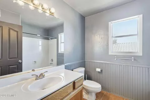 Bath - 6920 E Lakeview Ave, Mesa, AZ 85209 photo 2 of 6