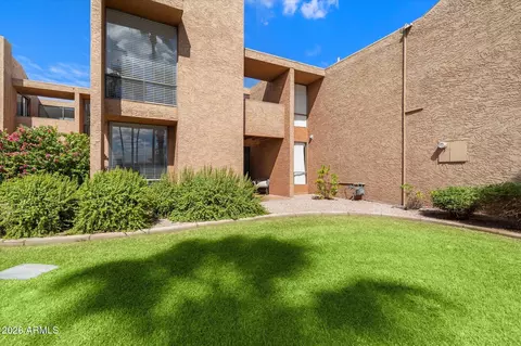 7401 N Scottsdale Rd #16, Paradise Valley, AZ 85253