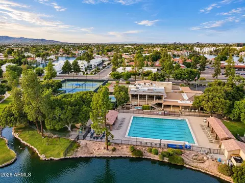 View/Area - 1635 E Windjammer Way, Tempe, AZ 85283 photo 3 of 4