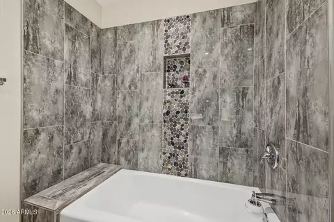 Bath - 1635 E Windjammer Way, Tempe, AZ 85283 photo 4 of 4