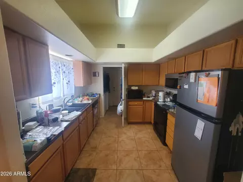 Kitchen - 1672 S Stetson Ct, Apache Junction, AZ 85119 photo 1 of 1