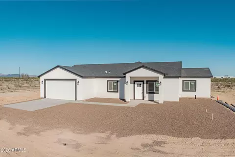 3905 N 423rd Ave, Tonopah, AZ 85354