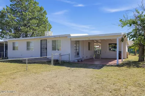 58 Peterson St, Sierra Vista, AZ 85635