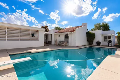 182 Laguna Dr E, Litchfield Park, AZ 85340