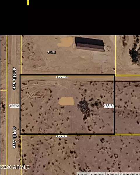 41400 W Mclellan Rd #B, Tonopah, AZ 85354