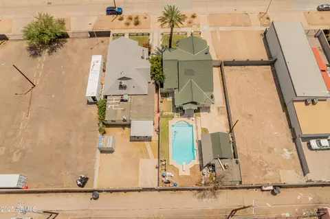 View/Area - 126 N 9th Ave, Phoenix, AZ 85007 photo 2 of 2