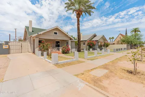 Exterior - 126 N 9th Ave, Phoenix, AZ 85007 photo 2 of 7