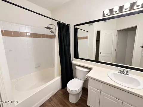 Bath - 1701 E Colter St #391, Phoenix, AZ 85016 photo 3 of 4