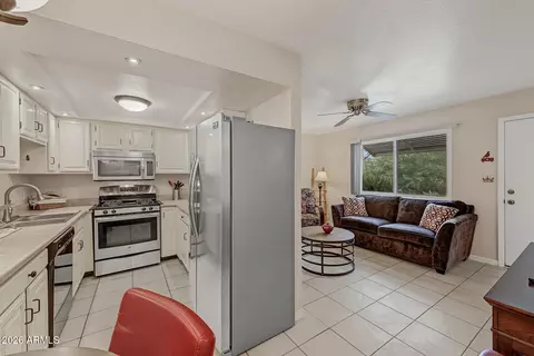Kitchen - 889 E Lancaster Cir, Florence, AZ 85132 photo 2 of 5
