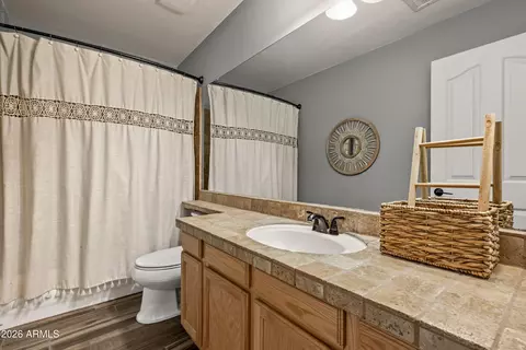 Bath - 6406 W Tether Trl, Phoenix, AZ 85083 photo 2 of 2