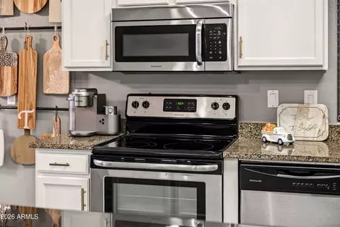 Kitchen - 6406 W Tether Trl, Phoenix, AZ 85083 photo 1 of 2