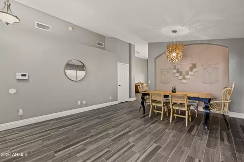 Dining - 6406 W Tether Trl, Phoenix, AZ 85083 photo 2 of 4