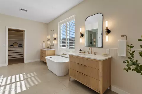 Bath - 3586 E Riopelle Ct, Gilbert, AZ 85298 photo 1 of 7
