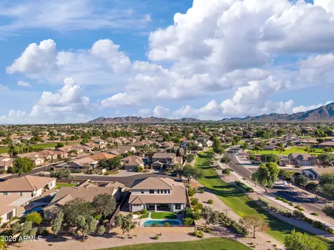 View/Area - 3586 E Riopelle Ct, Gilbert, AZ 85298 photo 8 of 17