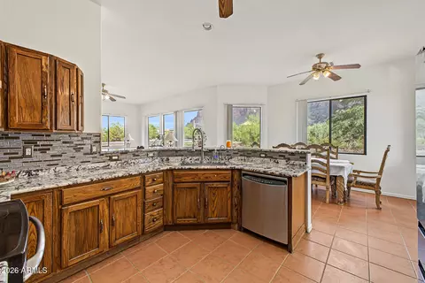 Kitchen - 5363 E Rawhide St, Apache Junction, AZ 85119 photo 2 of 4