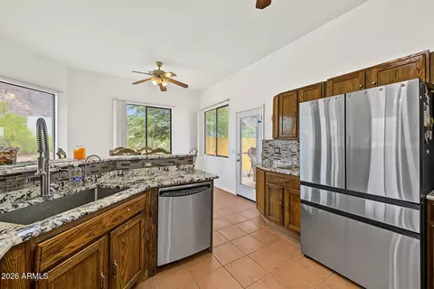 Kitchen - 5363 E Rawhide St, Apache Junction, AZ 85119 photo 3 of 4