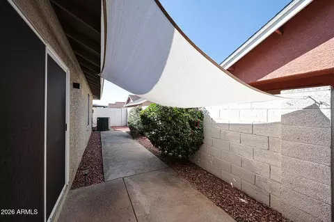 Exterior - 918 E Annette Dr, Phoenix, AZ 85022 photo 8 of 8