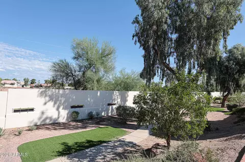 Exterior - 918 E Annette Dr, Phoenix, AZ 85022 photo 7 of 8