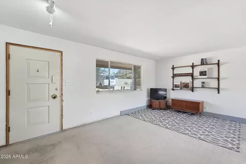 Living - 1701 E Las Palmaritas Dr, Phoenix, AZ 85020 photo 5 of 5