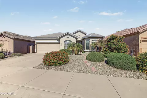 10424 W Sands Dr, Peoria, AZ 85383