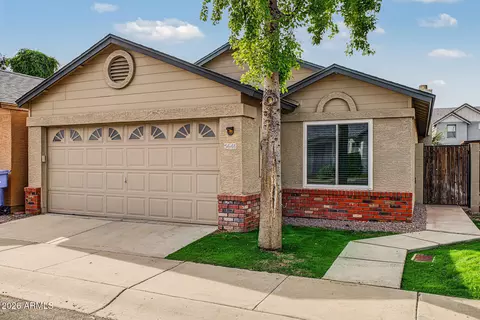 Exterior - 5646 S 41st Pl, Phoenix, AZ 85040 photo 3 of 4