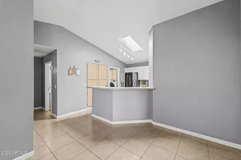 Entry Way - 5646 S 41st Pl, Phoenix, AZ 85040 photo 1 of 2