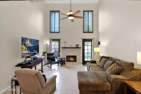 Living - 5812 N 12th St #30, Phoenix, AZ 85014 photo 1 of 4
