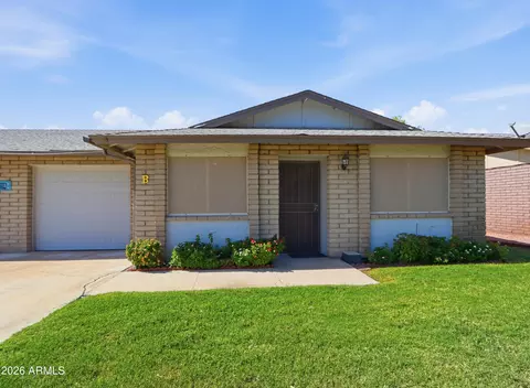 10118 N 96th Ave #B, Peoria, AZ 85345