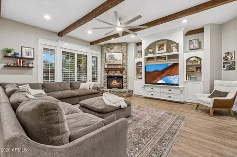 Living - 2088 E Park Ave, Gilbert, AZ 85234 photo 1 of 2