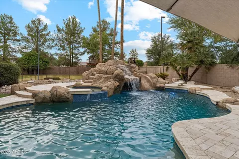 Exterior - 2088 E Park Ave, Gilbert, AZ 85234 photo 15 of 32