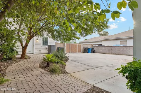 Exterior - 2088 E Park Ave, Gilbert, AZ 85234 photo 6 of 32