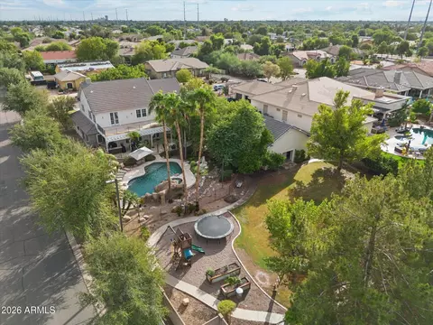 View/Area - 2088 E Park Ave, Gilbert, AZ 85234 photo 3 of 5
