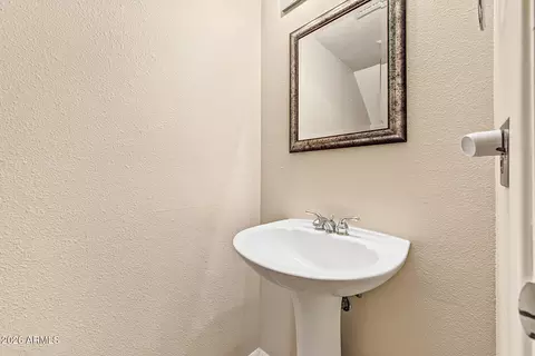 Entry Way - 4815 E Winston Dr #2, Phoenix, AZ 85044 photo 1 of 1
