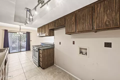 Kitchen - 4815 E Winston Dr #2, Phoenix, AZ 85044 photo 4 of 4