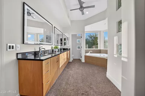 Bath - 2040 E Vista Ave, Phoenix, AZ 85020 photo 5 of 7