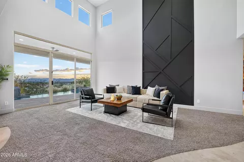 Living - 2040 E Vista Ave, Phoenix, AZ 85020 photo 1 of 6