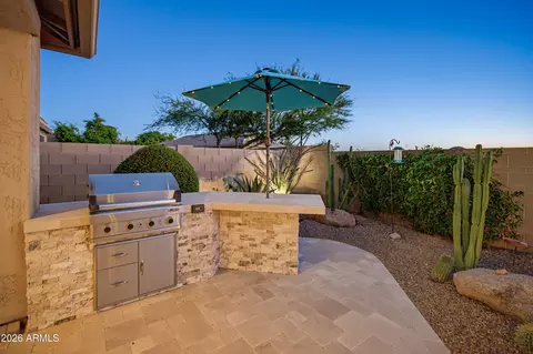 Exterior - 509 E Balao Dr, Phoenix, AZ 85085 photo 12 of 23