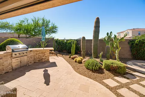 Exterior - 509 E Balao Dr, Phoenix, AZ 85085 photo 10 of 23