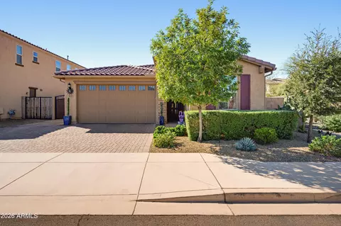 Exterior - 509 E Balao Dr, Phoenix, AZ 85085 photo 1 of 23