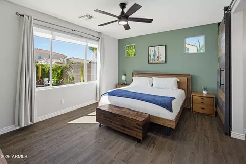 Bedroom - 509 E Balao Dr, Phoenix, AZ 85085 photo 2 of 4