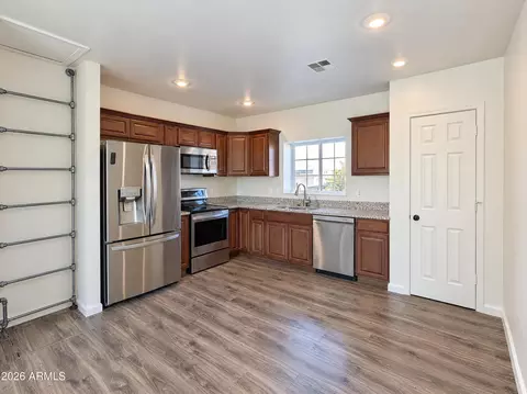 Kitchen - 1131 E Virginia Ave, Phoenix, AZ 85006 photo 2 of 2