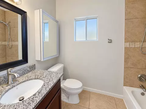 Bath - 1131 E Virginia Ave, Phoenix, AZ 85006 photo 1 of 2