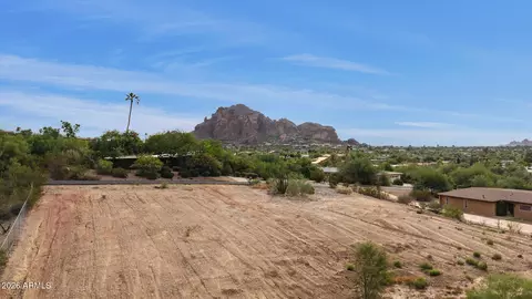 6040 N 41st St #69, Paradise Valley, AZ 85253