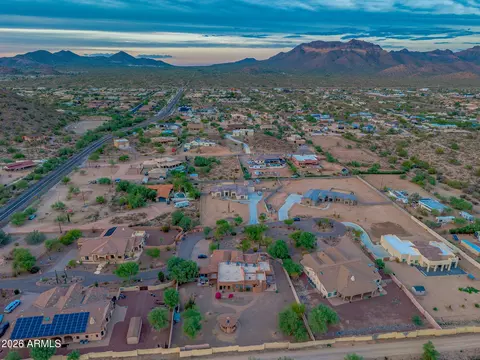 View/Area - 10027 E Hillview St, Mesa, AZ 85207 photo 6 of 13