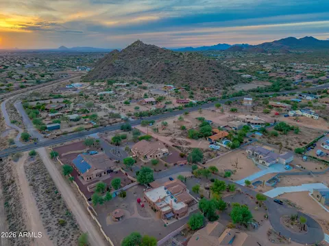 View/Area - 10027 E Hillview St, Mesa, AZ 85207 photo 4 of 13