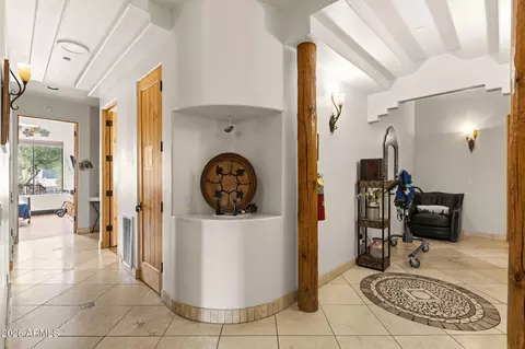 Entry Way - 10027 E Hillview St, Mesa, AZ 85207 photo 7 of 9