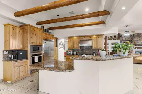 Kitchen - 10027 E Hillview St, Mesa, AZ 85207 photo 2 of 6